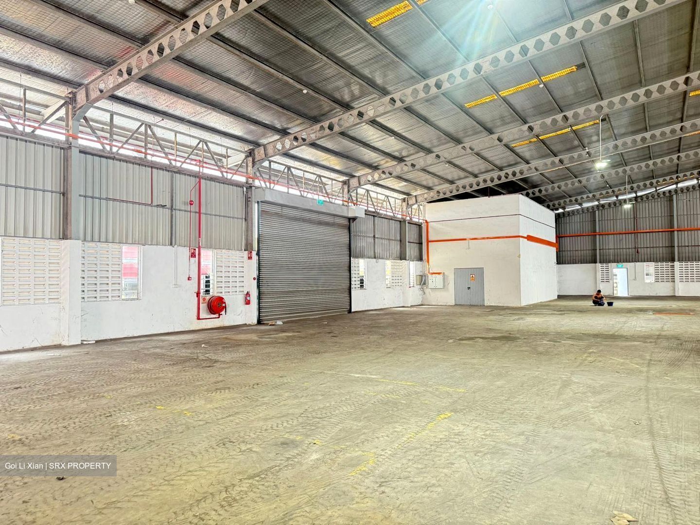 Tanjong Penjuru (D22), Warehouse #578663531